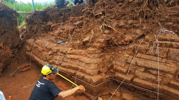 Ungkap Misteri Situs Srigading di Malang, BPCB Jatim Gelar Ekskavasi Lanjutan