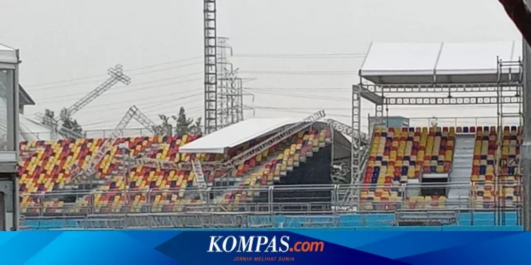 Begini Kondisi Atap Tribun Formula E Jakarta 2022 yang Ambruk