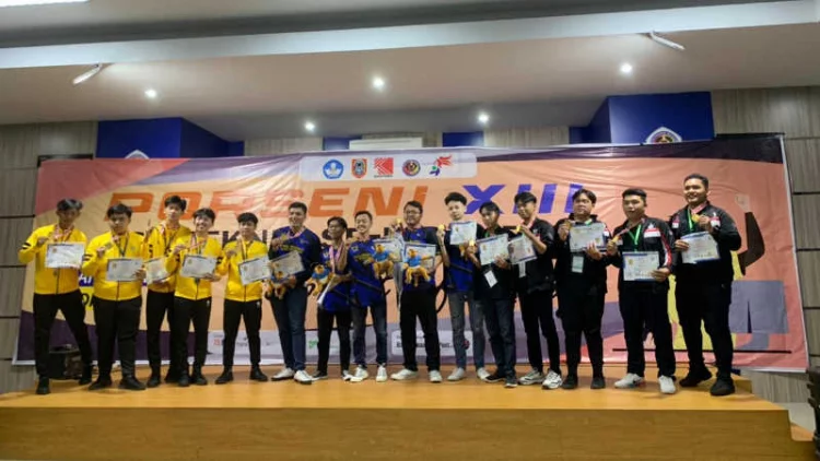 Tim E-Sport Politeknik Negeri Manado Raih Juara II Tingkat Nasional di Banjarmasin