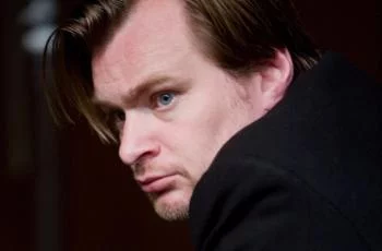 Fakta Menarik Christopher Nolan, Sutradara Oppenheimer yang Tak Mau Pakai Smartphone